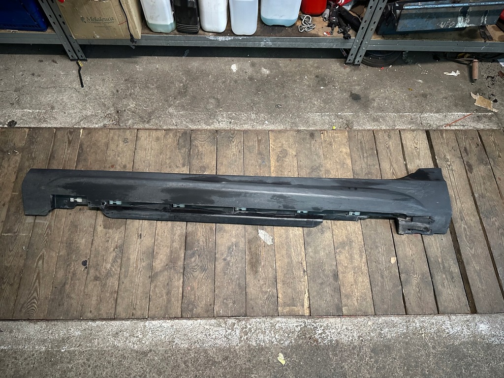 фото №1, Volvo v40 cross country 12- молдинг порог левая