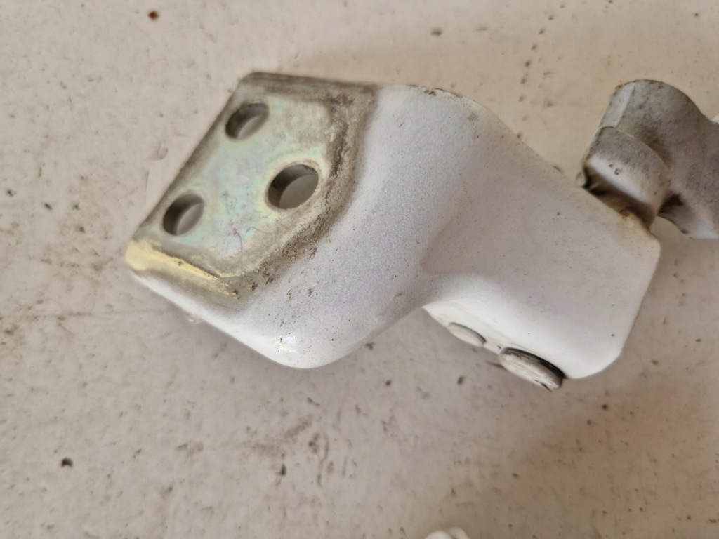 фото №9, Петлі двері лівих орних задня ewpa citroen berlingo ii 14r 1.6 b