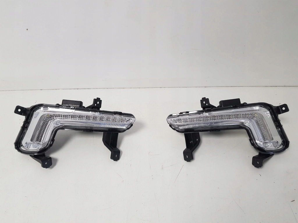 фото №1, Hyundai tucson iii lift лампа права протитуманна фара drl