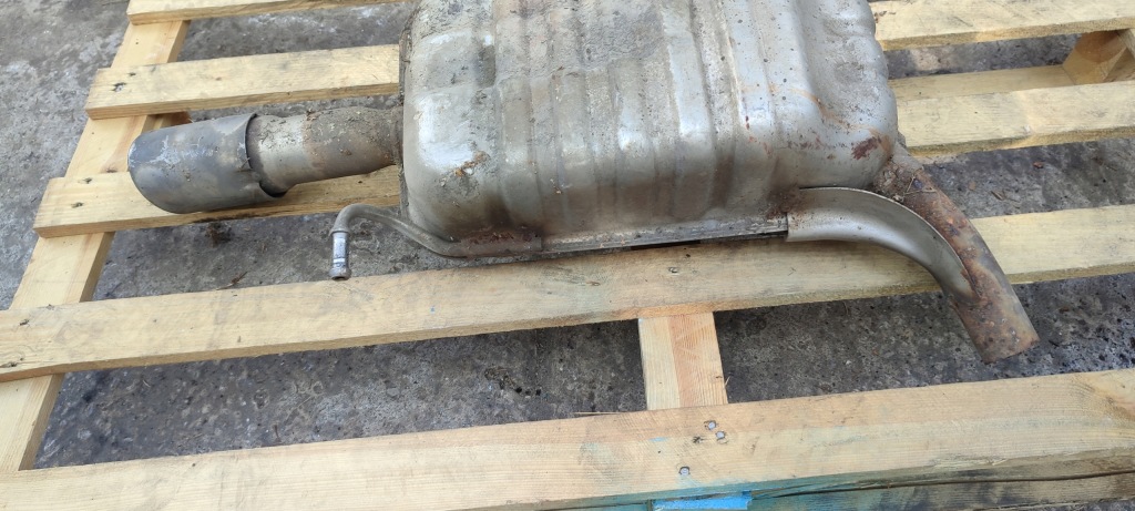 Гаситель конечный левая задний левая задний audi a4 b6 1.8t 8e0253611fp Оригинал