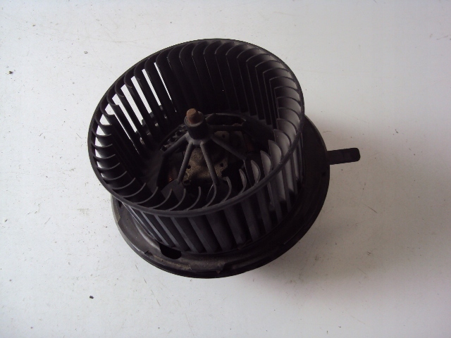 фото №1, Воздуходувка обдув vw beetle 5c 10-