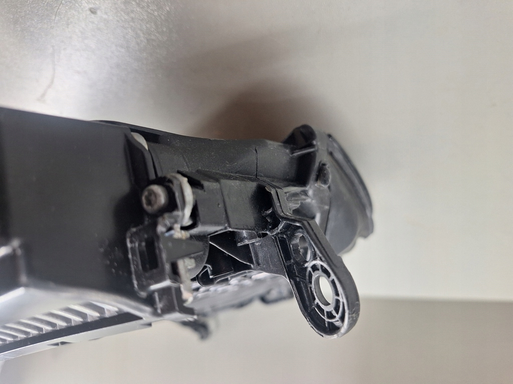 фото №7, Bmw 7 i7 g70 2022 лампа перед фара led правая swarovski 9879936-11