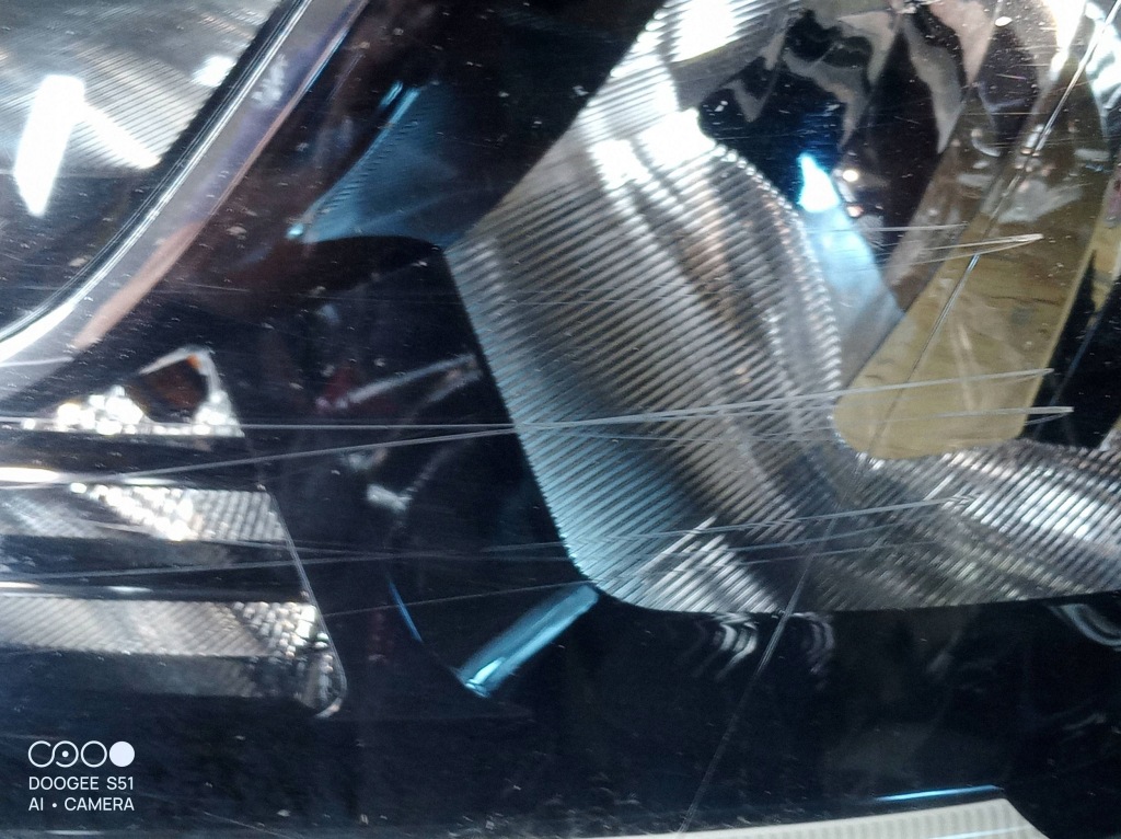 Купить Dacia duster 2 2017 -фара левая 17- ozn.260609367r с led