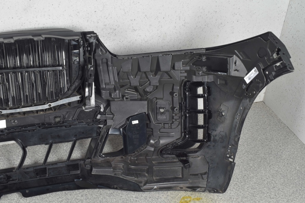 Бампер ремень передний bmw x5 g05 lci рестайлинг  m-pakiet 475 цвет Недорого