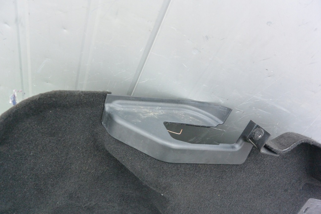 фото №5, Обшивка багажника лівий maserati quattroporte vi