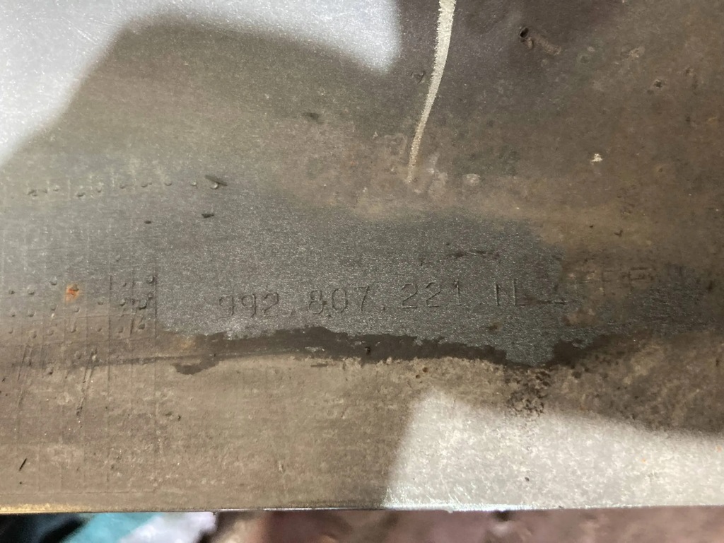 фото №8, Porsche carrera 911 992 бампер перед передний 992807221n