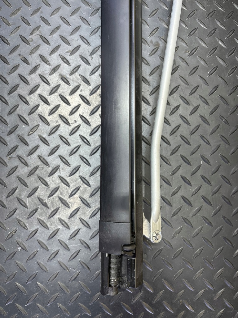 фото №5, Шторка багажника задняя задняя bmw 7 f01 f02 f02 f04 оригинальный номер 9129056 оригинальная