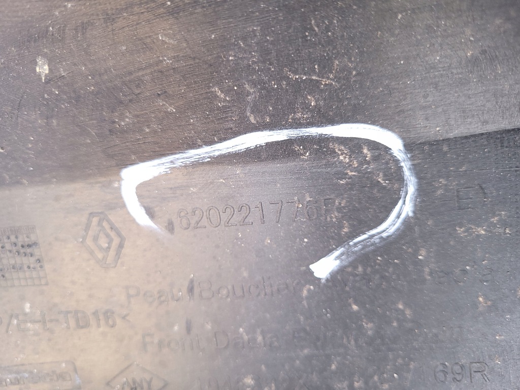 фото №10, Dacia duster ii 2 | бампер перед передний 620221776r | 0157