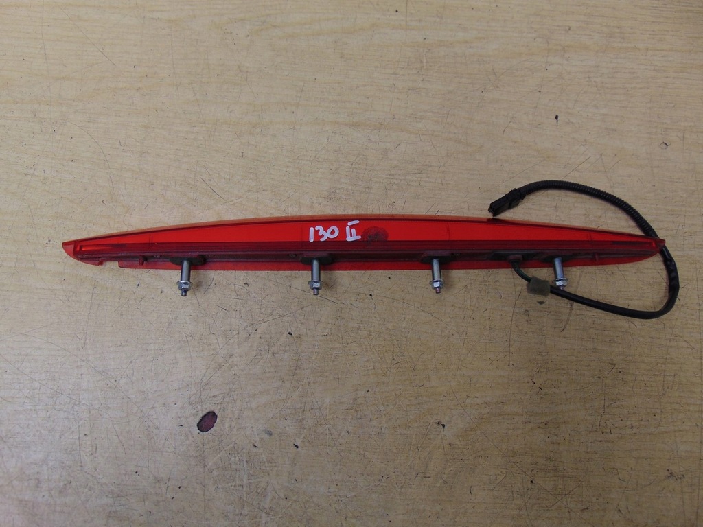 фото №1, Лампа третий свет стоп hyundai i30 ii kombi