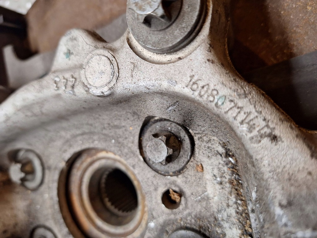 фото №2, Поворотный кулак алюминиевая левая перед renault megane iv scenic iv tce dci