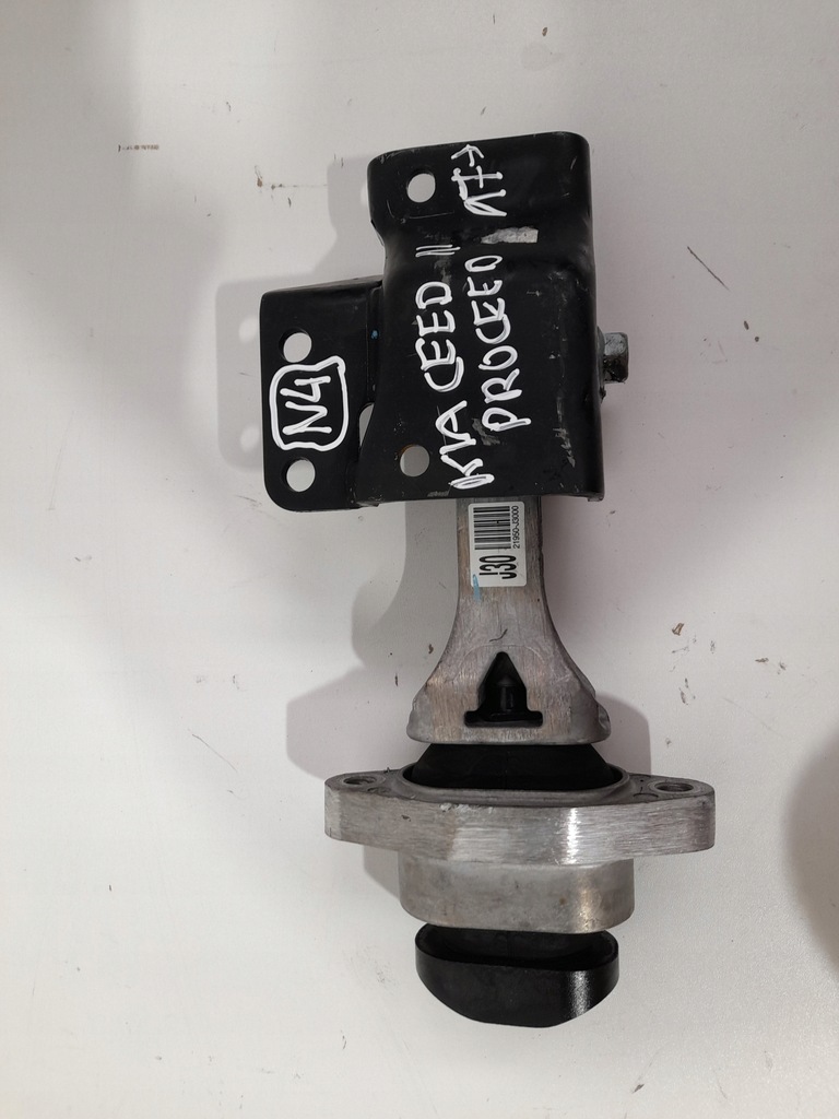 фото №1, Kia ceed pro ceed подушка кронштейн 21950-j3000