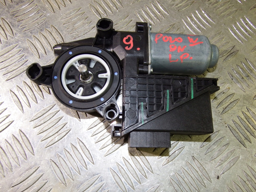 фото №5, Моторчик скло лівий перед vw polo iv 9n lift