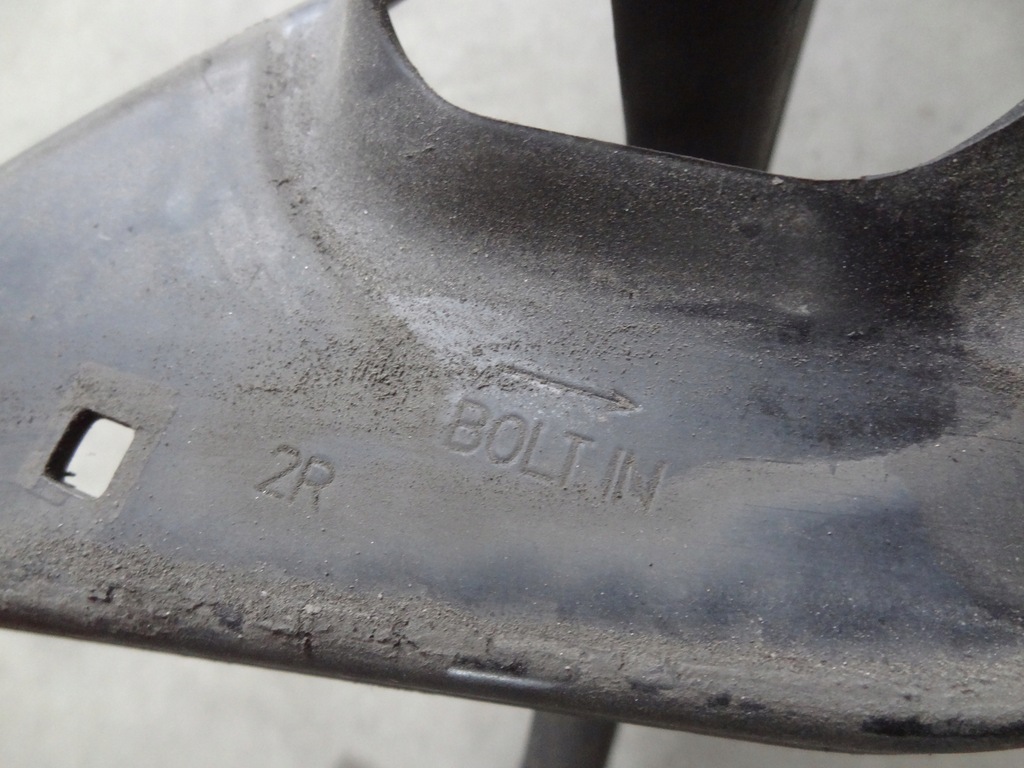 фото №6, Lexus ux 250h подвеска правый задняя поворотный кулак рычаг суппорт