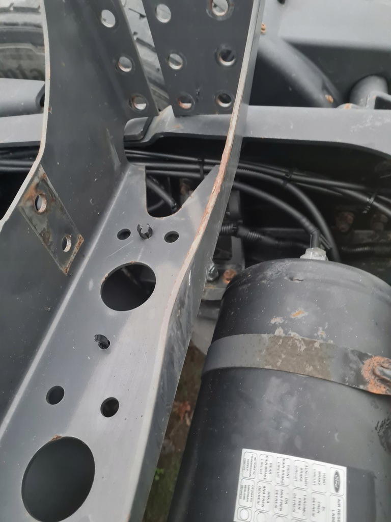 фото №6, Балка поперечина рами задня renault gama t range volvo fh 4 fm 4