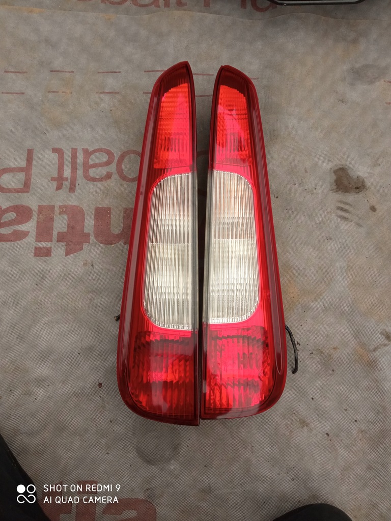 фото №1, Лампи задні права. ліва focus c max повний 06-