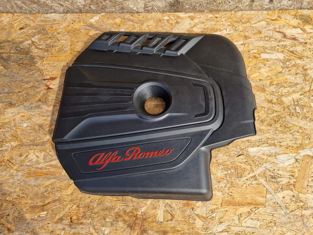 фото №1, Защита двигателя alfa romeo stelvio 2.2 d 51867102