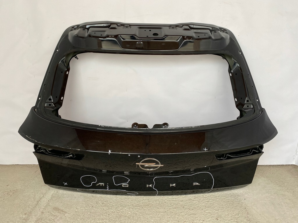 фото №1, Opel mokka ii b 2020r- крышка багажника багажника задняя
