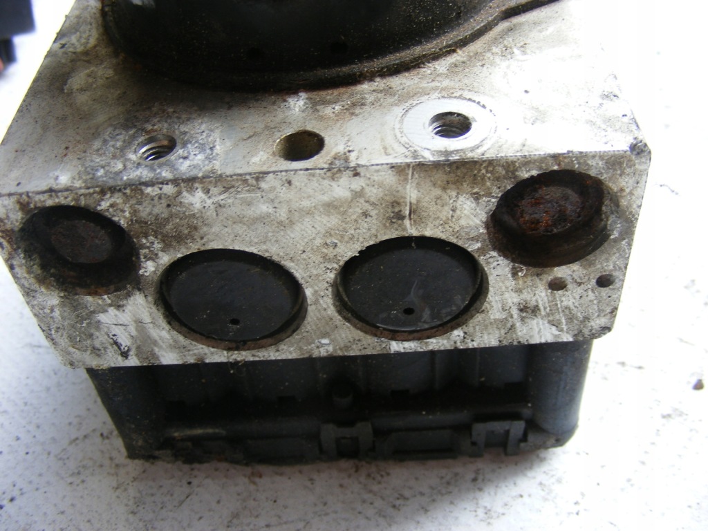 фото №7, Насос abs 7700425822 10023401564 renault twingo i