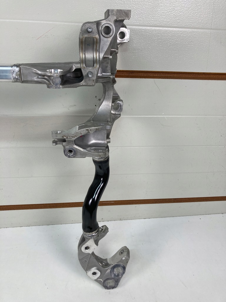 фото №5, Подрамник подрамник передние audi q7 q8 cayenne touareg bentayga