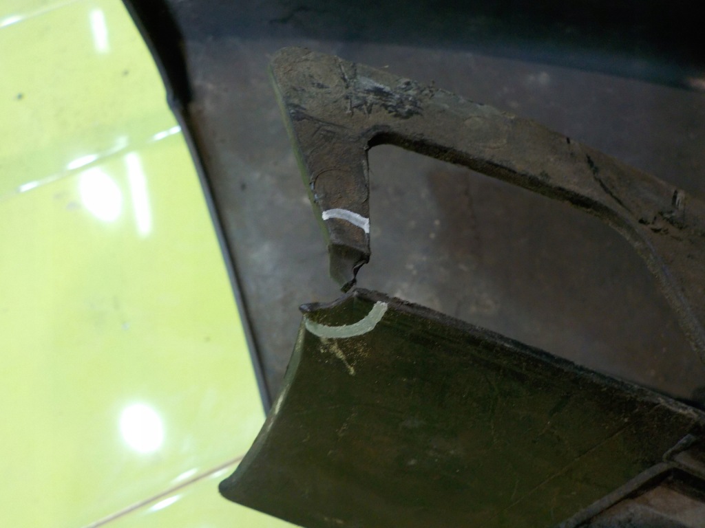 фото №10, Mazda cx7 2.3 t 08r бампер перед