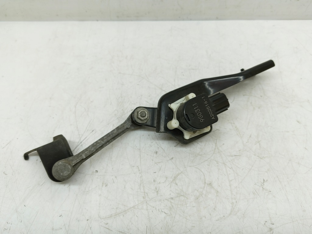 фото №1, Honda hr-v ii ru 1.5b датчик вирівнювання