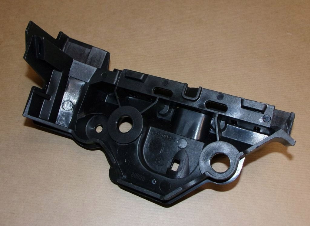 фото №2, Кришка двигуна r clio iii 1.5dci