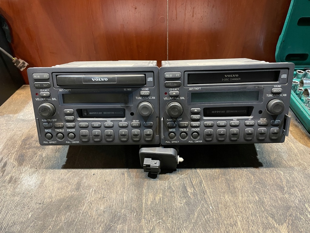 фото №1, Радіо cd volvo s40 v40 s70 850 v70 sc-900