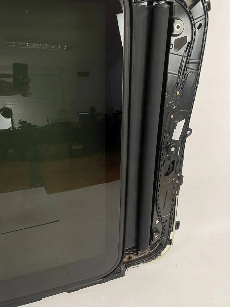 фото №7, Панорама люк крыша шторка ram v 1500 trx 21-24