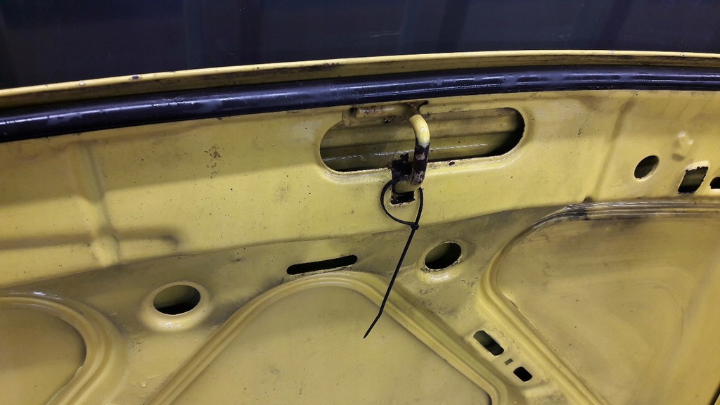 фото №9, Капот seat ibiza ii жовта