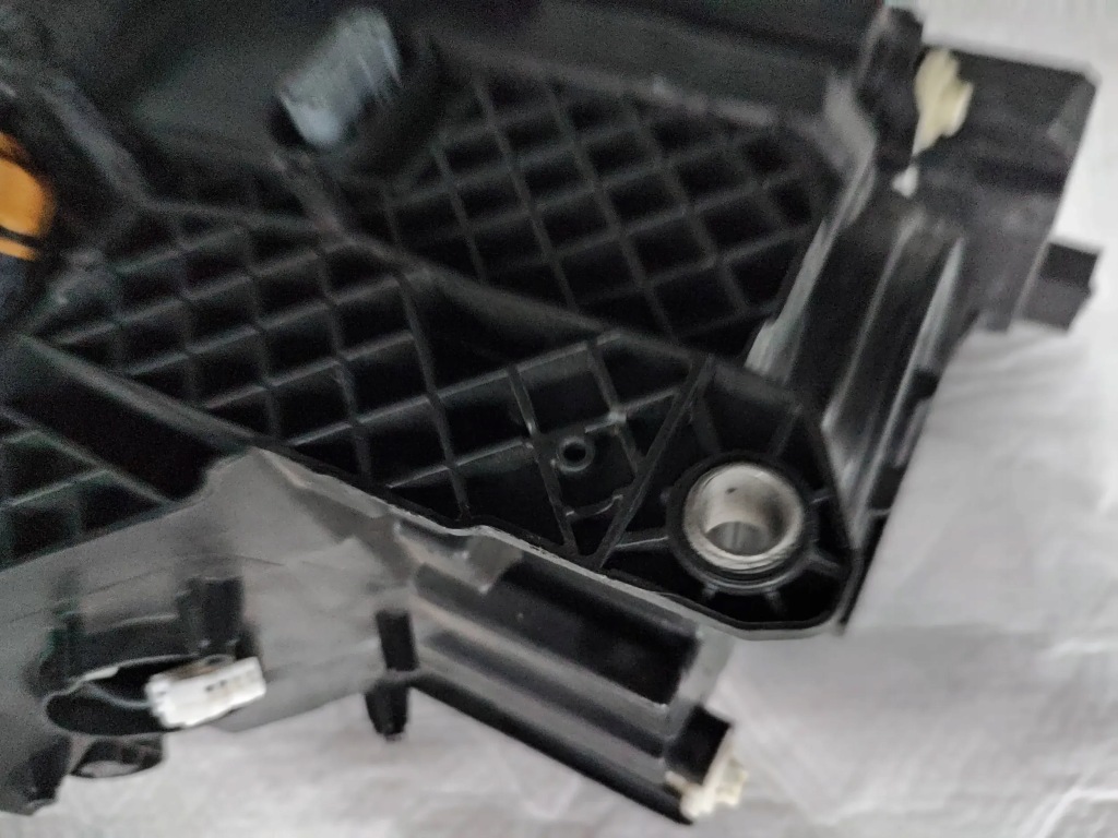 Фара фара перед левый skoda superb b8 3v 2015 3 ксенон led Недорого