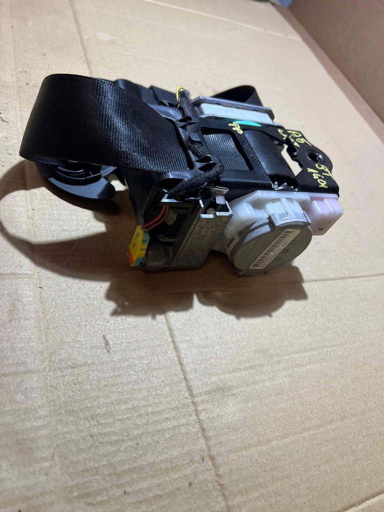 фото №6, Audi a5 8t lift sportback pas безопасности правый 8t8857706c