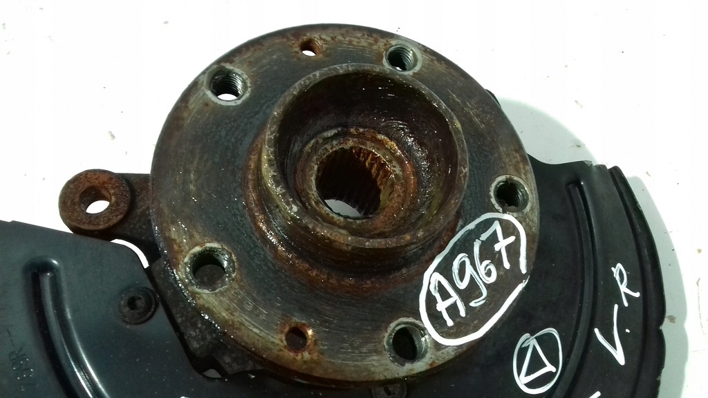 фото №2, Dacia duster ii поворотний кулак правий перед ступиця