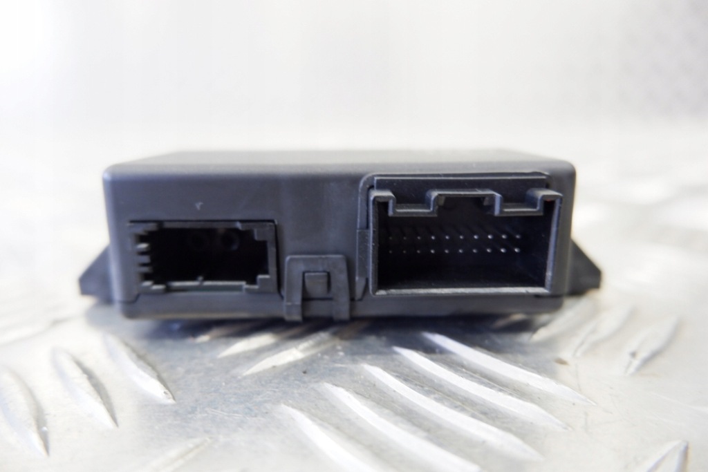 фото №8, Модуль шлюз audi q5 8r 8r0907468n 2.0l дизель 130kw 2015