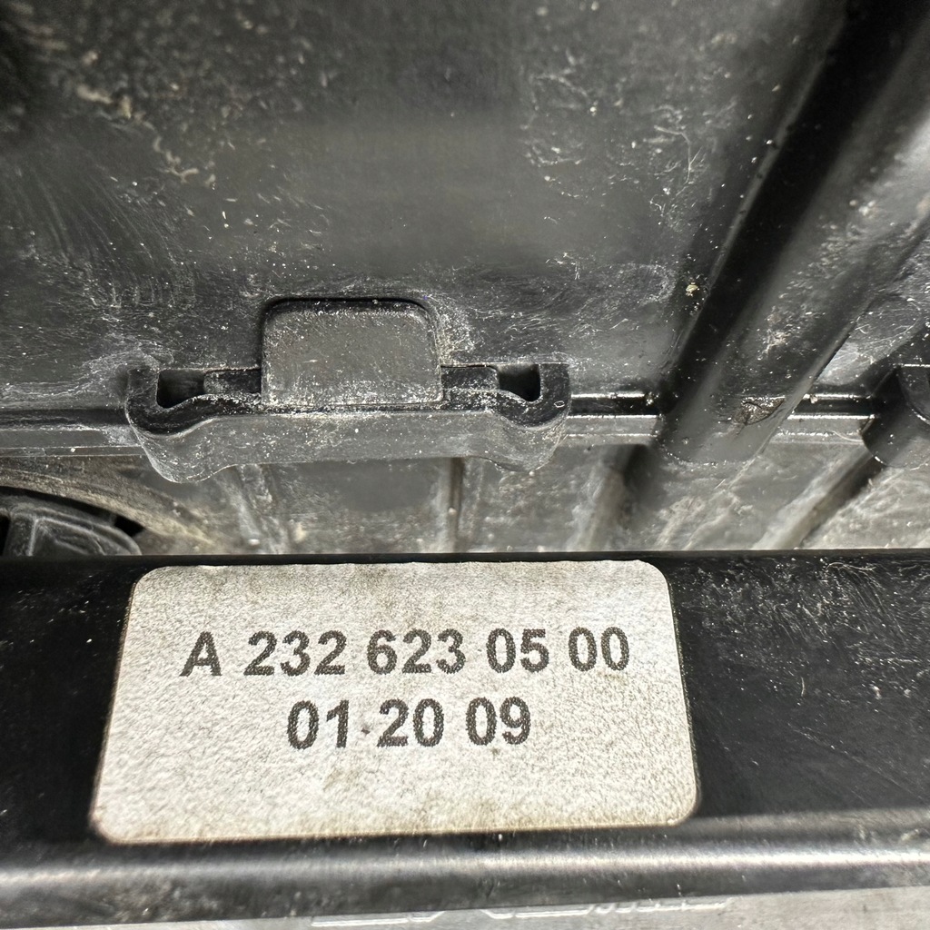 фото №11, Радиатор amg wody левая mercedes sl w232 amg gt w192 оригинал 2326201902