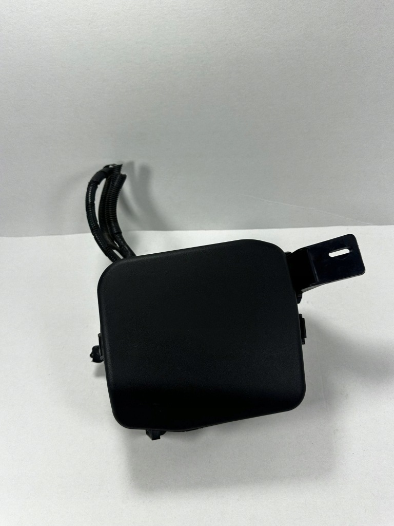 фото №1, Cx-3 корпус коробка предохранителей 2.0 b d09w-66767