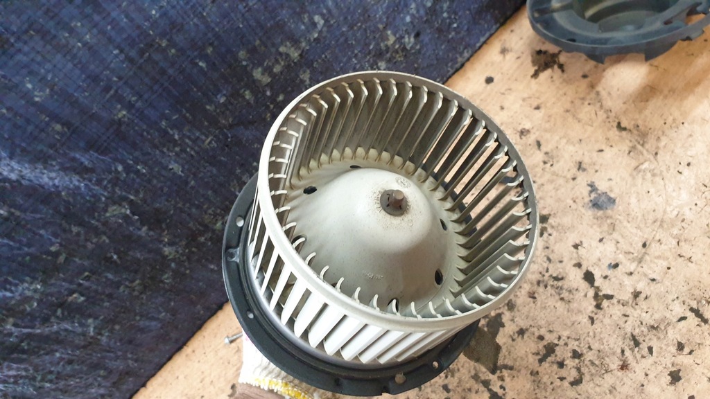 фото №1, Mazda tribute i вентилятор вентилятор