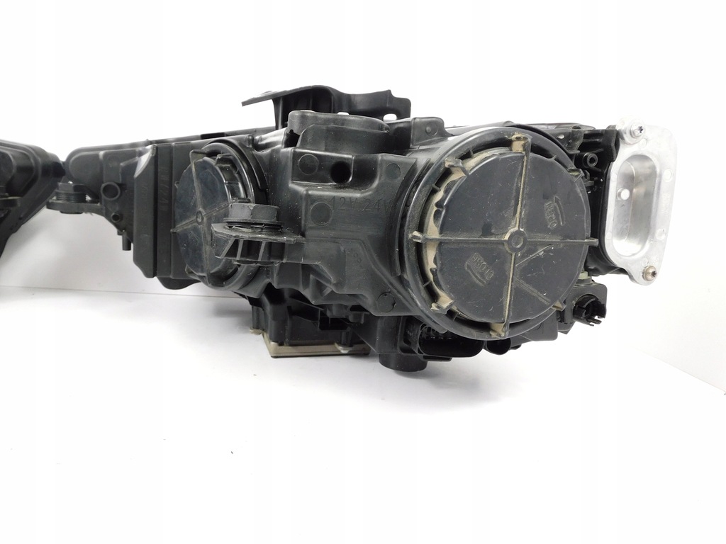 фото №14, Audi a3 8v lift лампа права ліва ксенон повний з przetwornicami