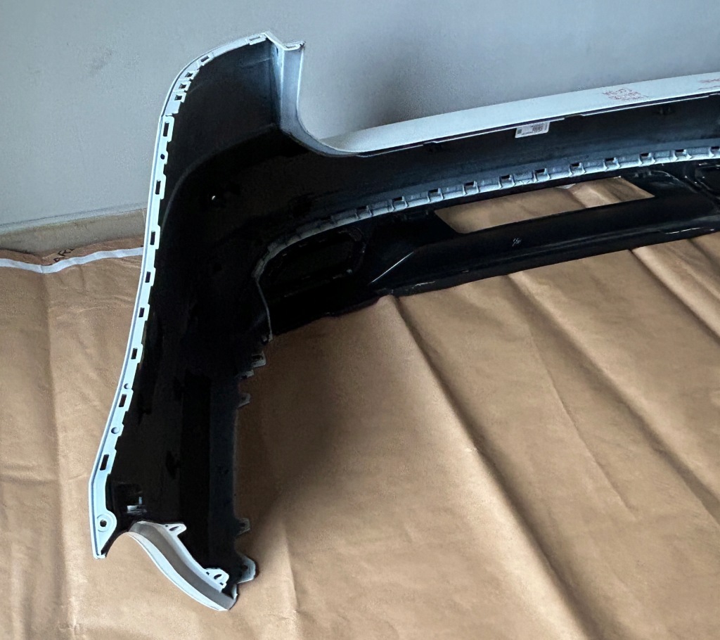 Vw golf 7 рестайлинг  2017-2020 бампер задний универсал r-line pure white lc9a в Украине