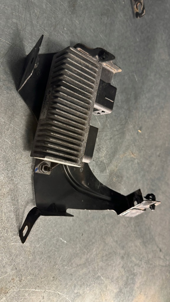 фото №7, Renault master iii movano nv400 реле модуль свеча накаливания 271206395r