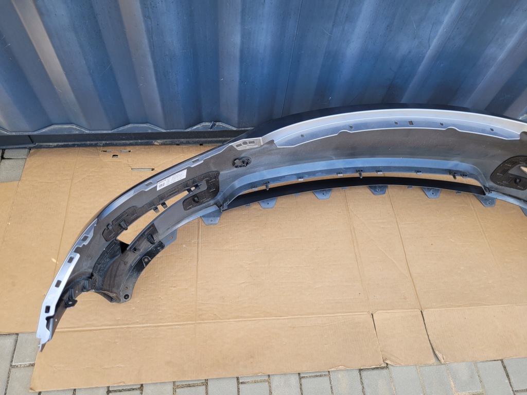 Бампер передній перед tesla model y в Україні