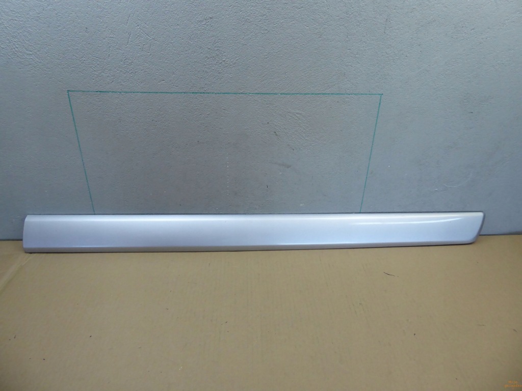 фото №1, Молдинг двері права перед citroen c5 ezr срібляста