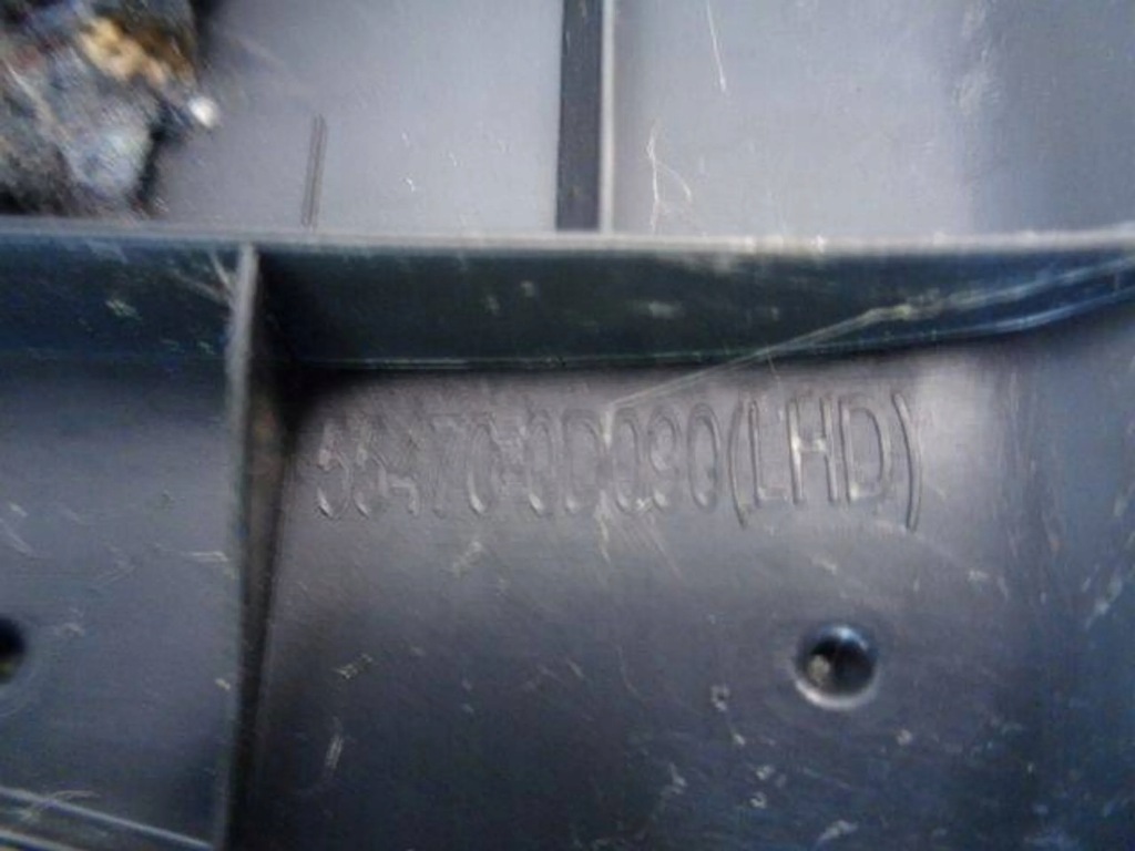 Купити Toyota yaris 3 15 рестайлінг  елементи панелі декори