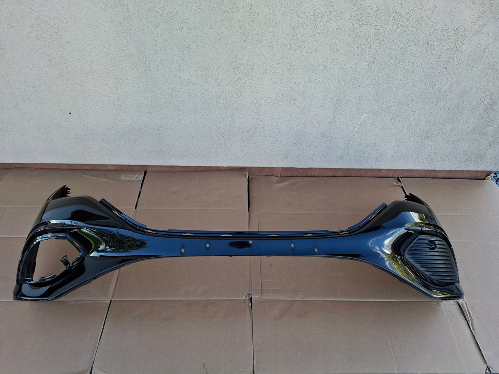 фото №1, Бампер перед mercedes eqe w295 295 оригинал нет клеёный