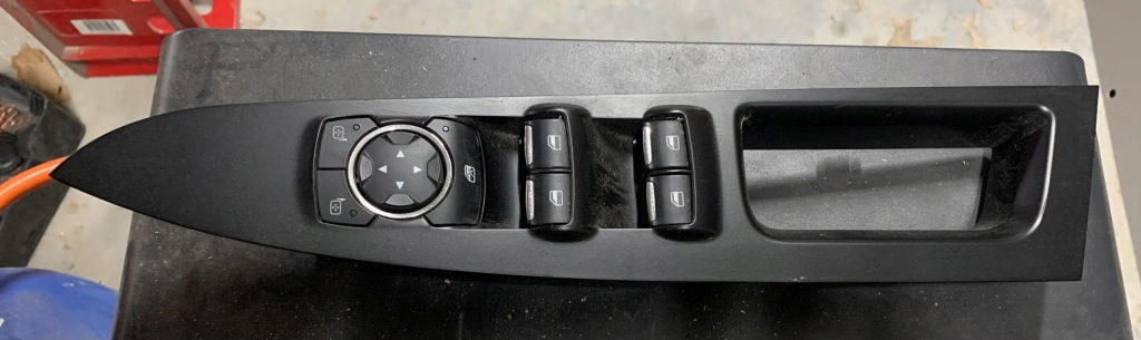 фото №1, Ford fusion mk5 панель керування вікон дзеркал