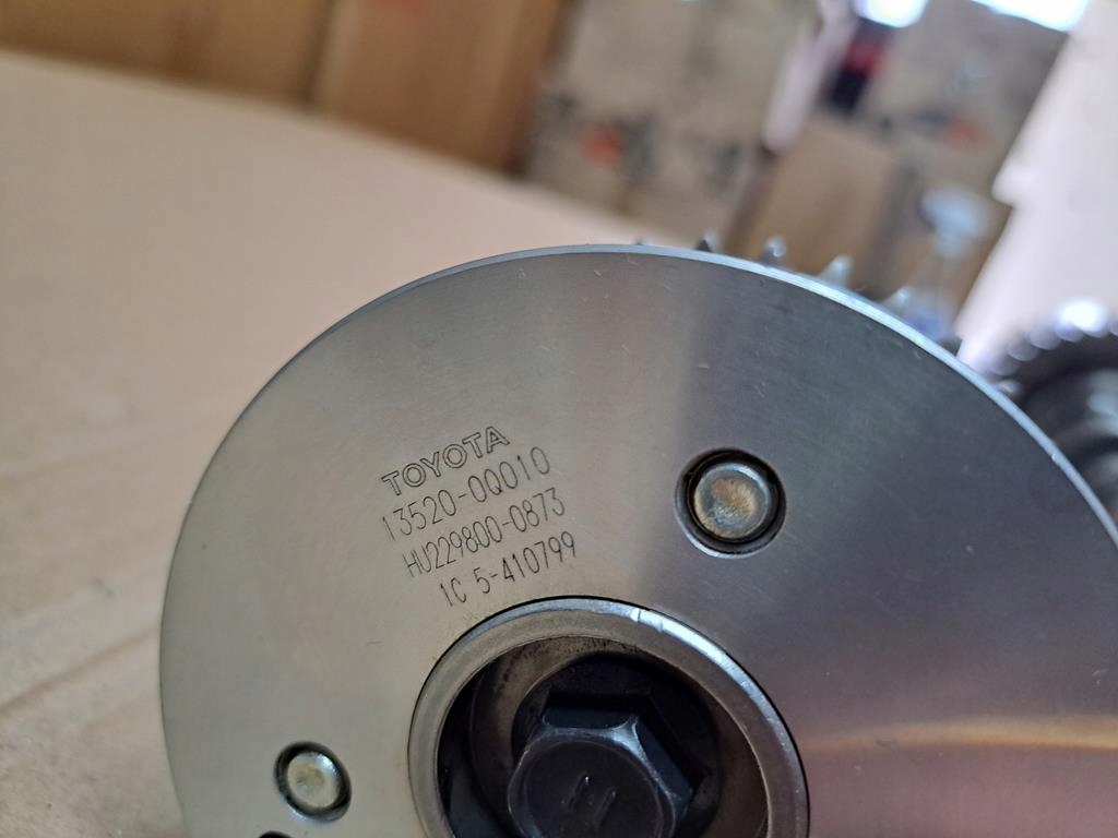 фото №14, Валы распределительного вала peugeot 108 aygo 1.0 1kr-b52 13070-0q010 13520-0q010 9