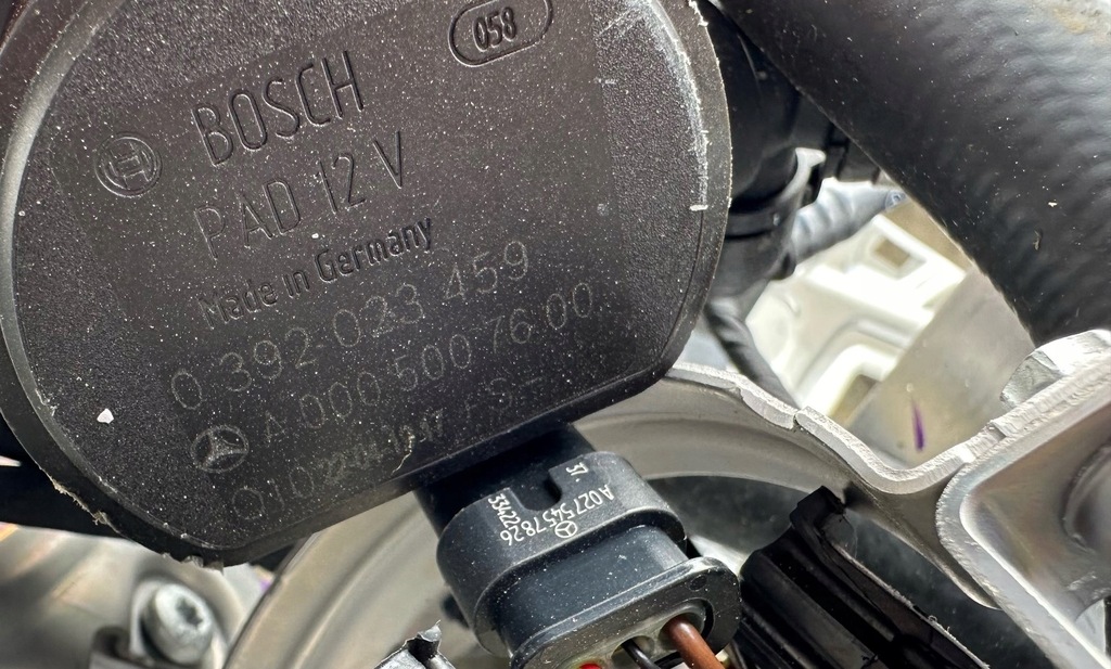 фото №15, Mercedes c klasa 206 w206 pas передний усилитель комплект usa ameryka