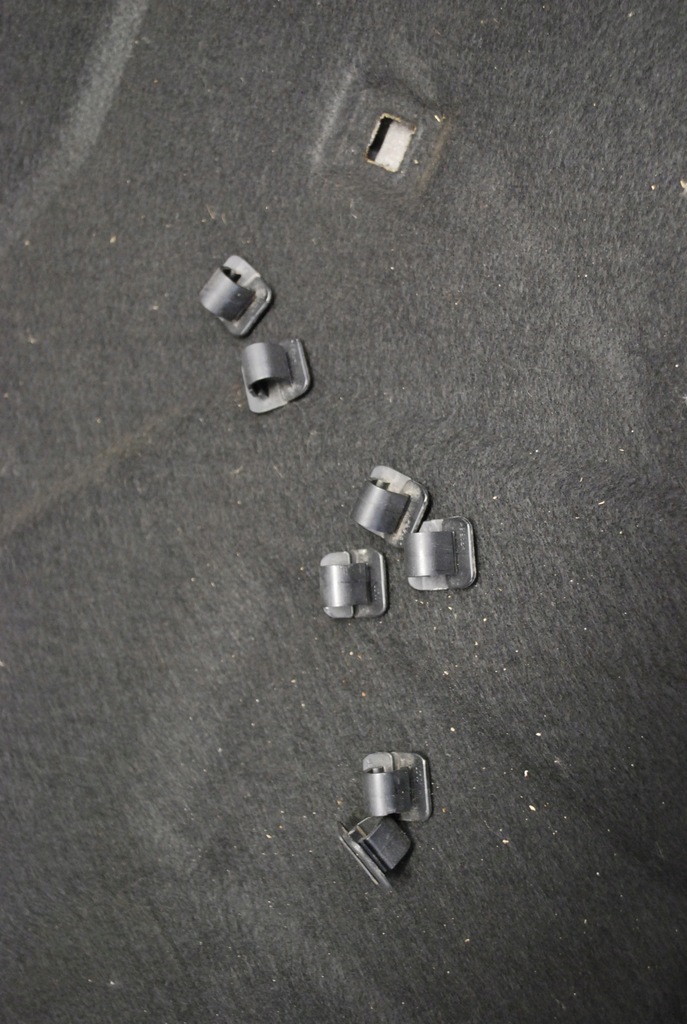 фото №7, Шумоізоляція капот audi a3 8p lift 8p0863825l