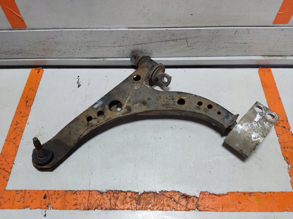 фото №1, Opel astra k v важіль передній лівий перед