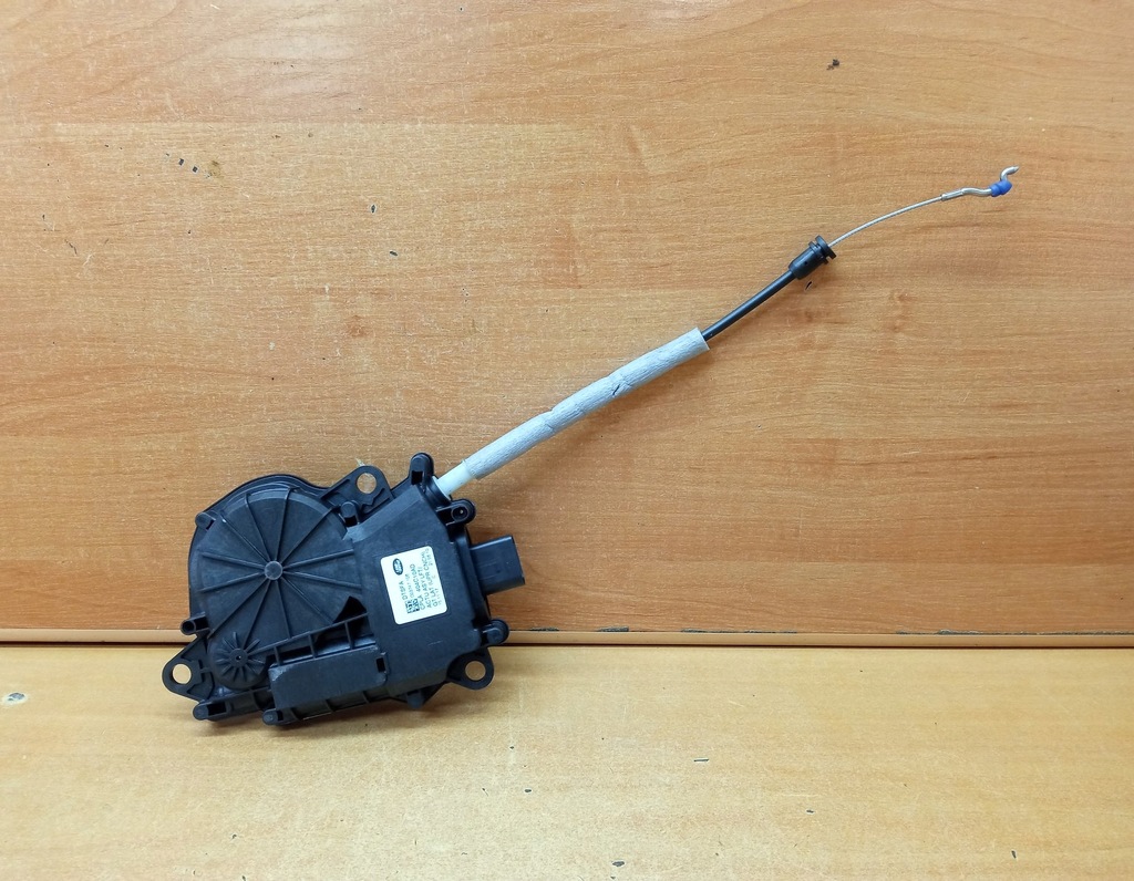 фото №1, Замок доводчик багажника jaguar f-pace cpla404c10ad