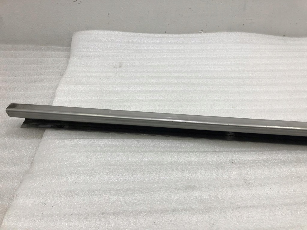 фото №9, Напрямна напрямна двері mercedes w639 a6397600335